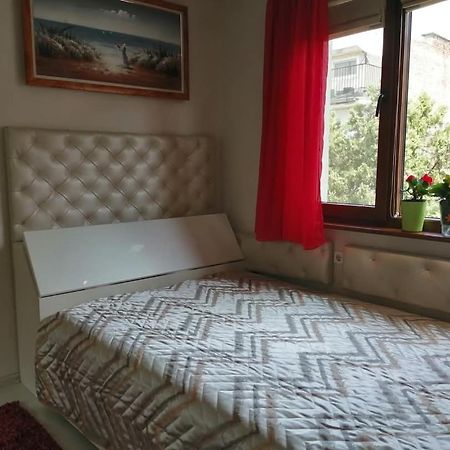 Apartament Peyo Yavorov Burgas Zewnętrze zdjęcie